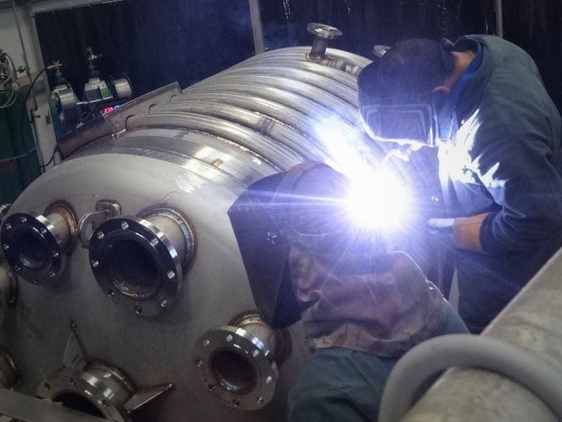 Reactor Vessel With Limpet Coil Jacket Pressure Vessel Stainless Steel CPE-316-reactor-vessel UK-reactor-vessel (10)