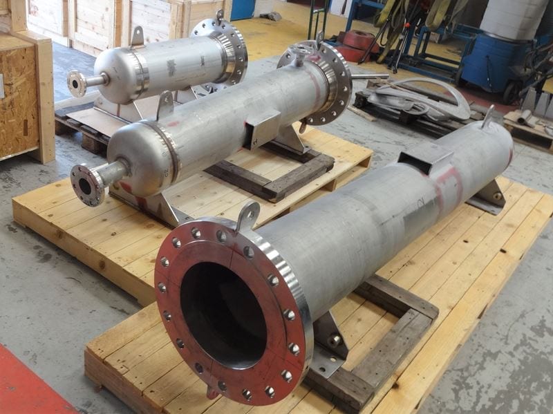 pressure-vessel-heater-Housing-14-Inch-304L-Bespoke-high-pressure-CPE-UK_(3)